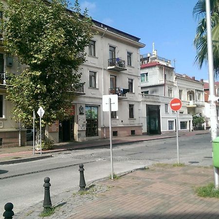 Tamro Light House Apartment Batumi Exterior photo